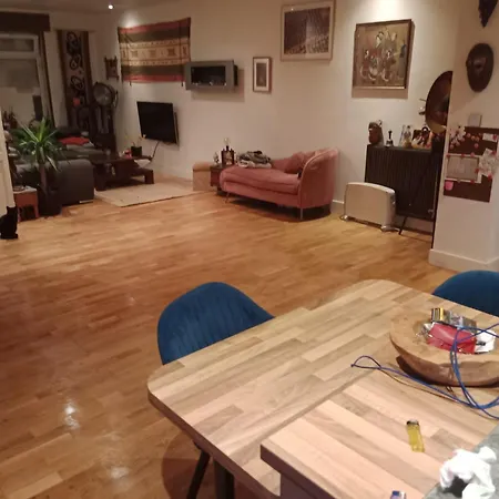 Speciale Jo Avec Transport Gratuit Sur Demande Privee Dans Grande Maison De Avec Jardin 홈스테이