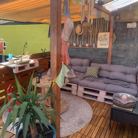 Speciale Jo Avec Transport Gratuit Sur Demande Privee Dans Grande Maison De Avec Jardin 홈스테이 *